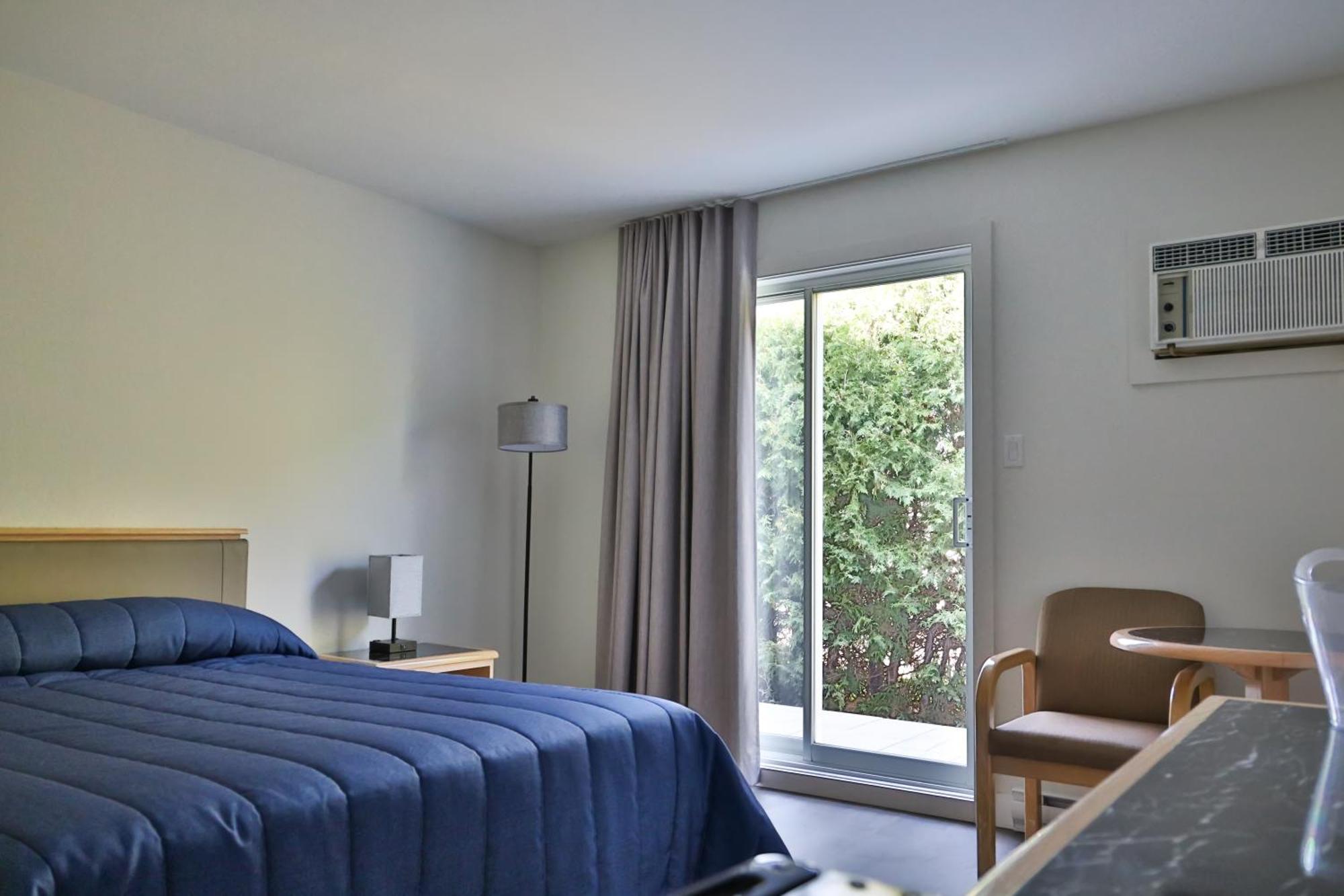 Motel Mascouche Экстерьер фото